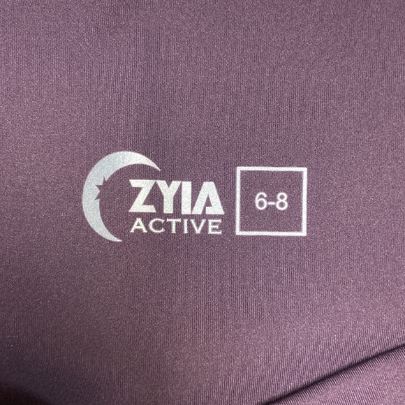 Zyia Plum Wine Capris Hi-rise Brilliant Leggings - Picture 4 of 5